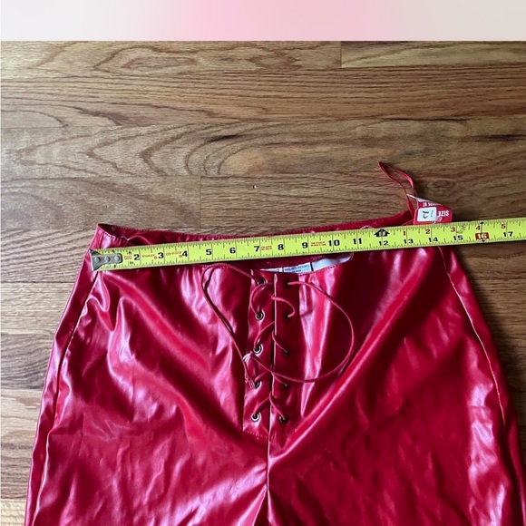 Newport News Red Lace-Up Faux Leather Pants NWT - Picture 7 of 8